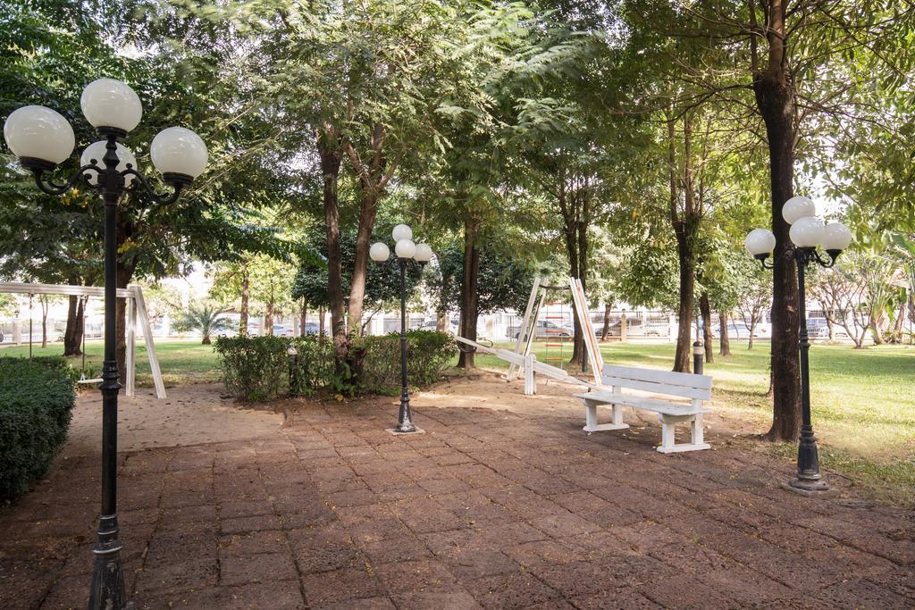 Somerset Vientiane Exterior photo